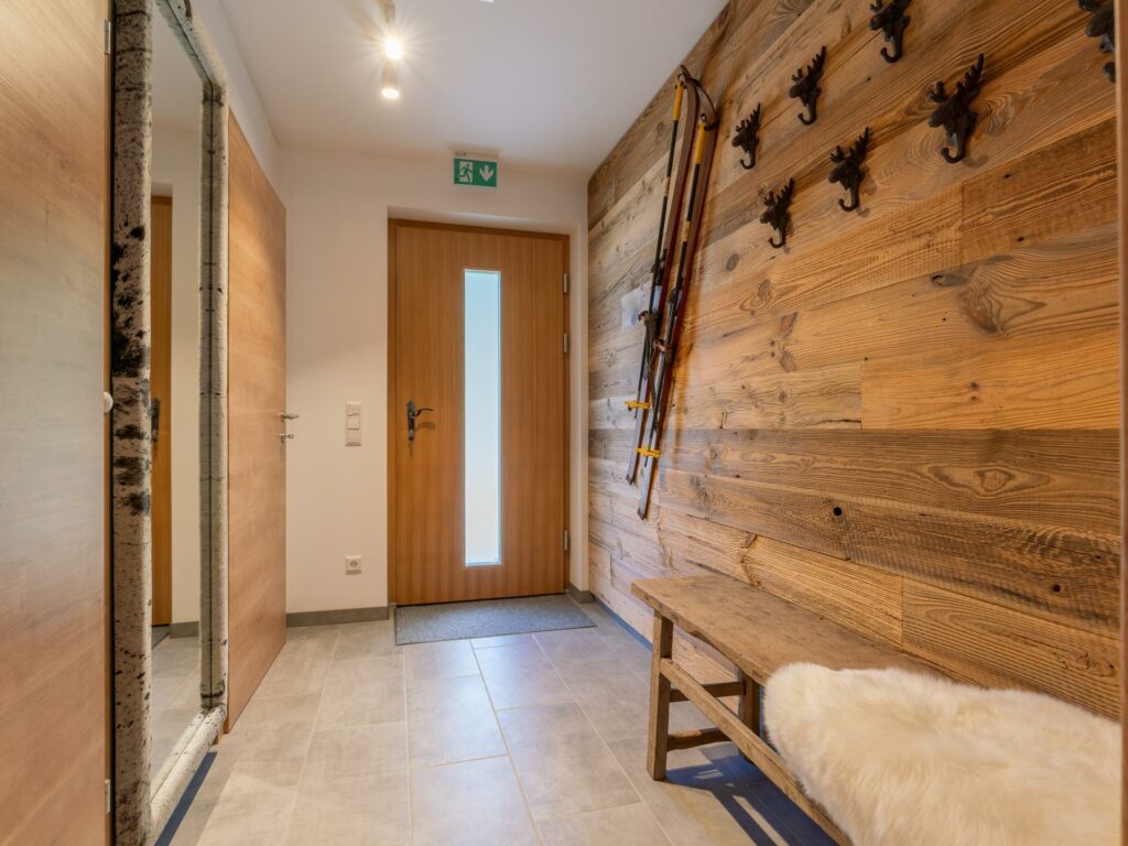 Chalet Haus Erna in Austria - entrance hall finished with old wood